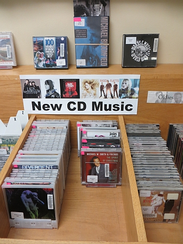 CD music display