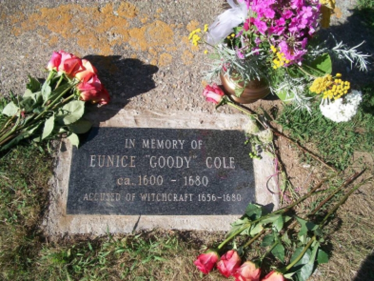 Goody Cole plaque with flowers