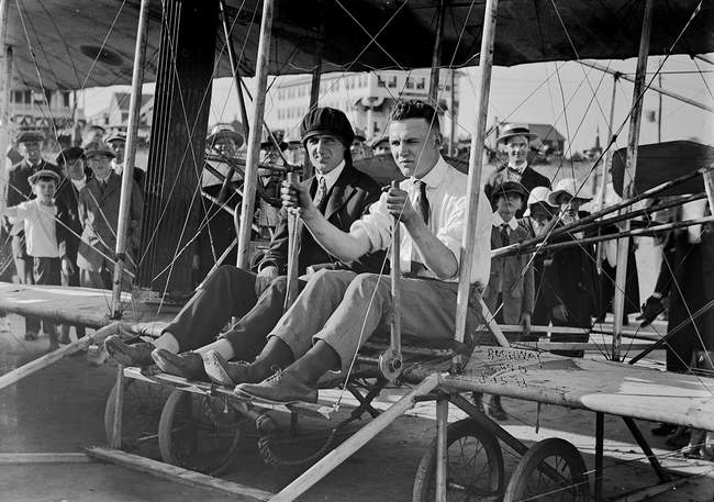 Aviators J. Howard Bushway of Boston, Mass. and Farnum T. Fish of Los Angeles, Calif., Hampton Beach, 1916