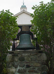 The Hampton Academy bell